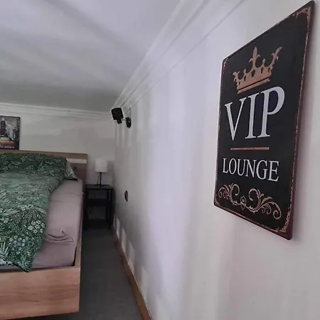 Lejlighed Loft&steam - Designer With Sauna & Ac Budapest