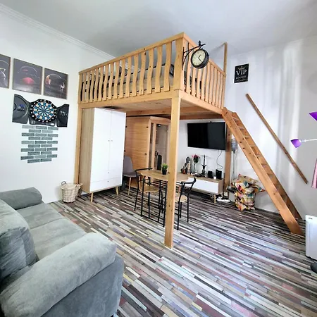 דירה Loft&steam - Designer With Sauna & Ac
