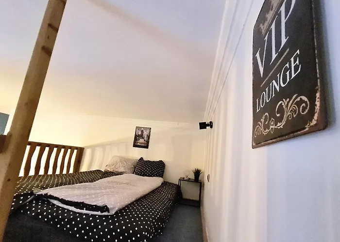 דירה Loft&steam - Designer With Sauna & Ac