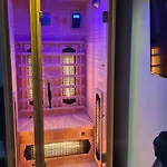 Designer Studio With Private Sauna & Ac Apartamento Budapeste